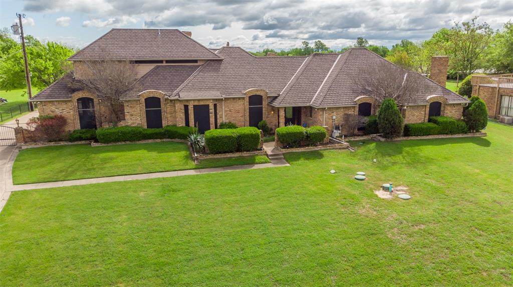 1614 Houston School Road - Photo 1