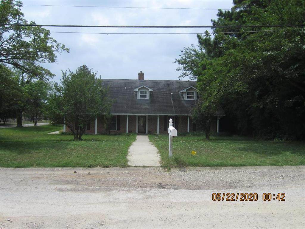 303 4th Street - Photo 1 303 4th Street - Photo 1