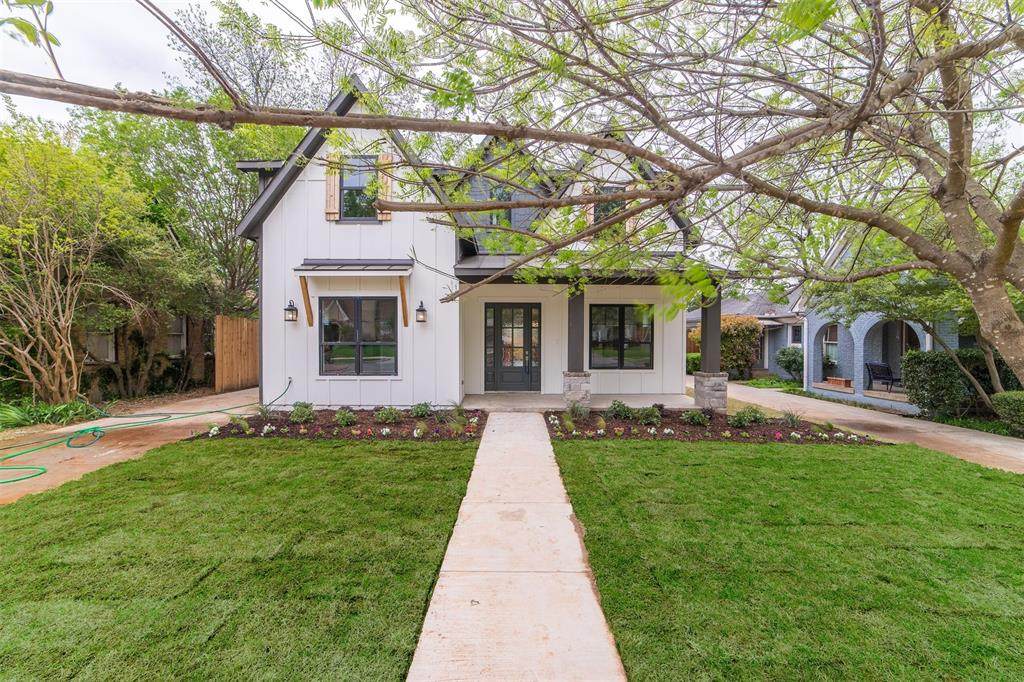 5712 Kenwood Avenue - Photo 1