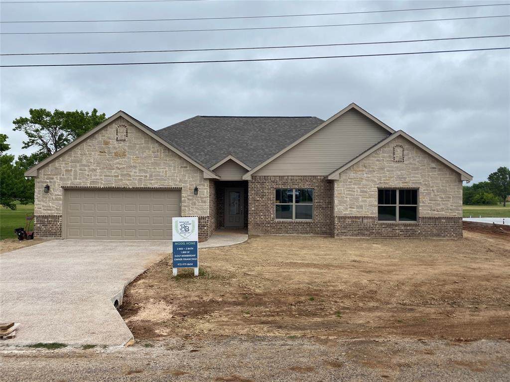 228 Half Moon Way - Photo 1 228 Half Moon Way - Photo 1