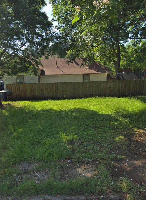 2610 Burger Avenue - Photo 1