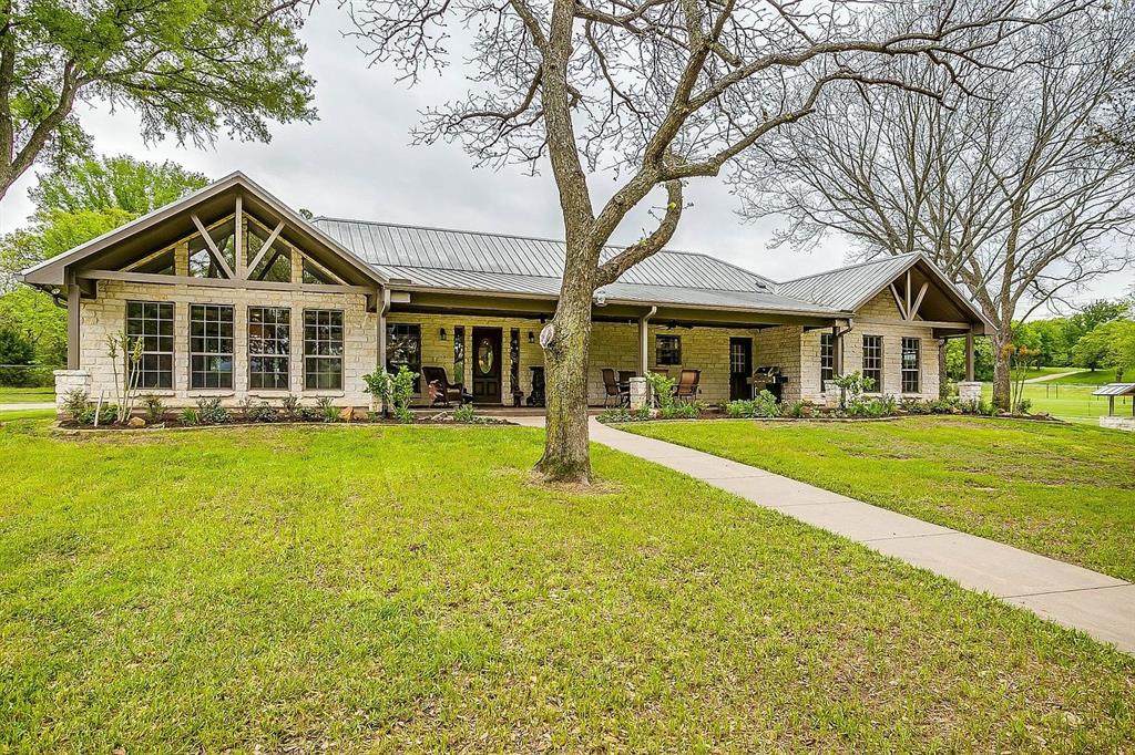 6132 Fm 2738 - Photo 1