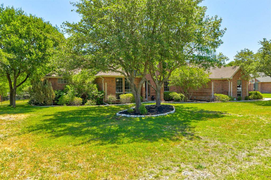 127 Oakview Drive - Photo 1 127 Oakview Drive - Photo 1