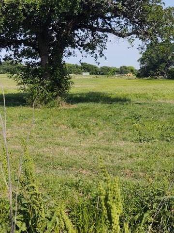 220 Davis Ford Lane - Photo 1