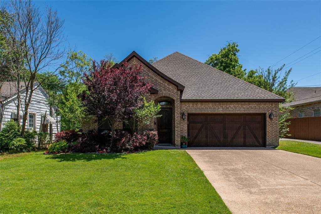 4937 Pershing Avenue - Photo 1