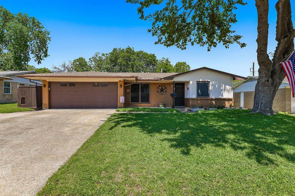 820 Warren Way - Photo 1 820 Warren Way - Photo 1