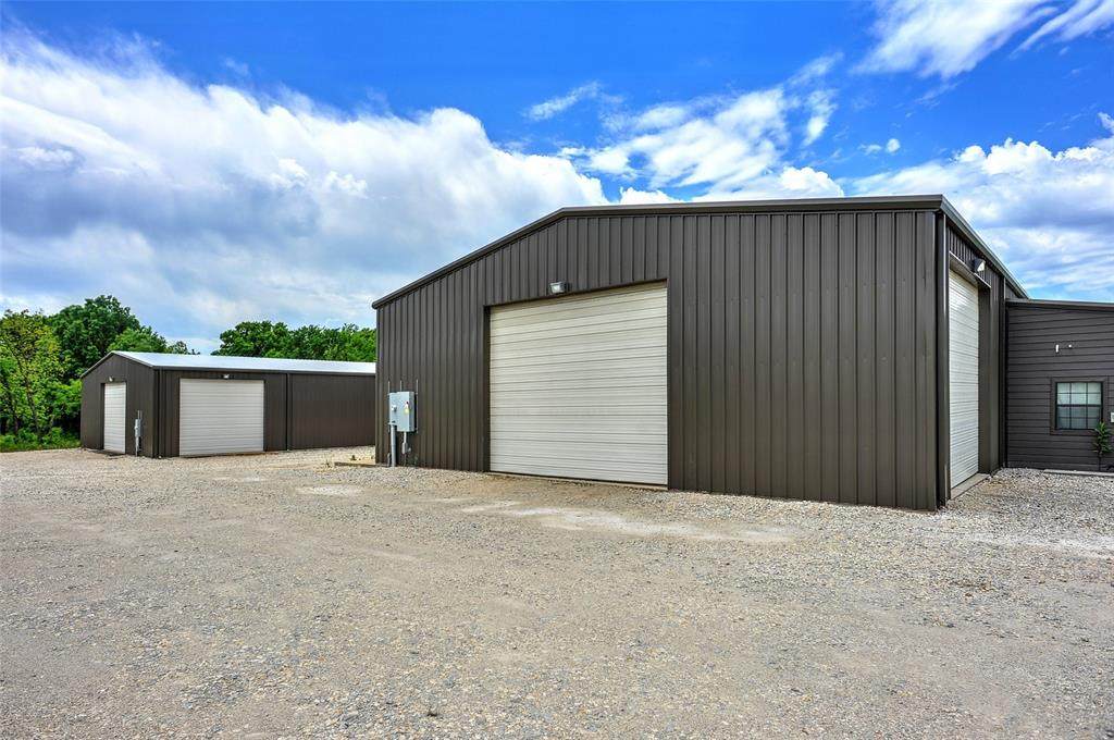 6585 Fm 1417 - Photo 1