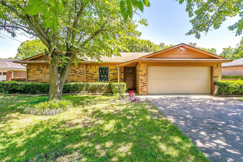 1009 Princeton Place - Photo 1 1009 Princeton Place - Photo 1