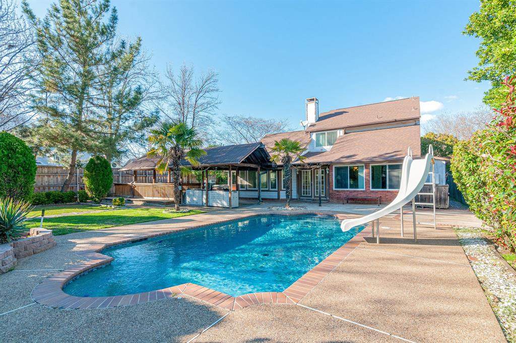 580 Dove Creek Circle - Photo 1