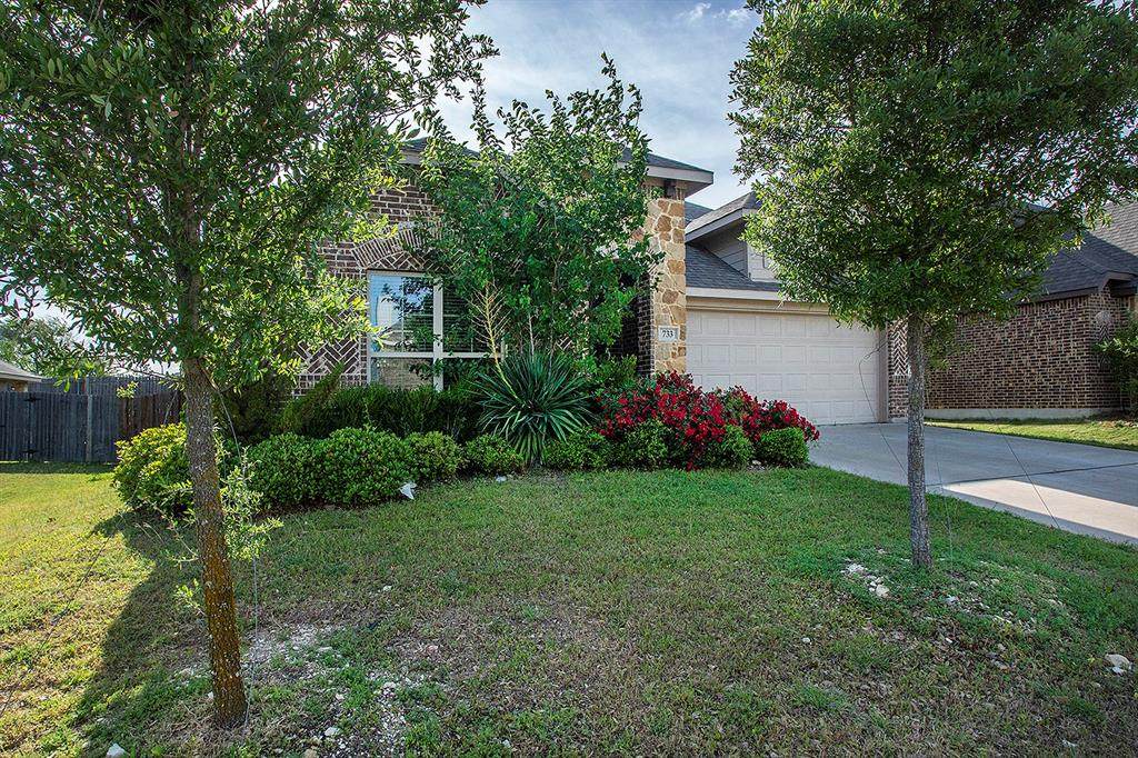 733 Abbey Lane - Photo 1 733 Abbey Lane - Photo 1