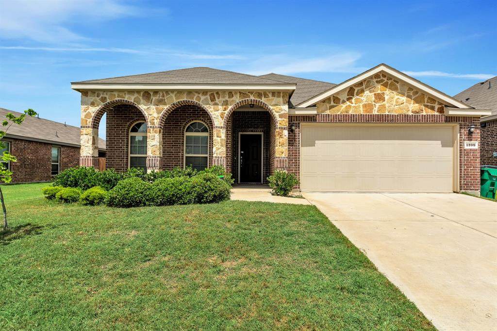 1209 Cheyenne Drive - Photo 1 1209 Cheyenne Drive - Photo 1