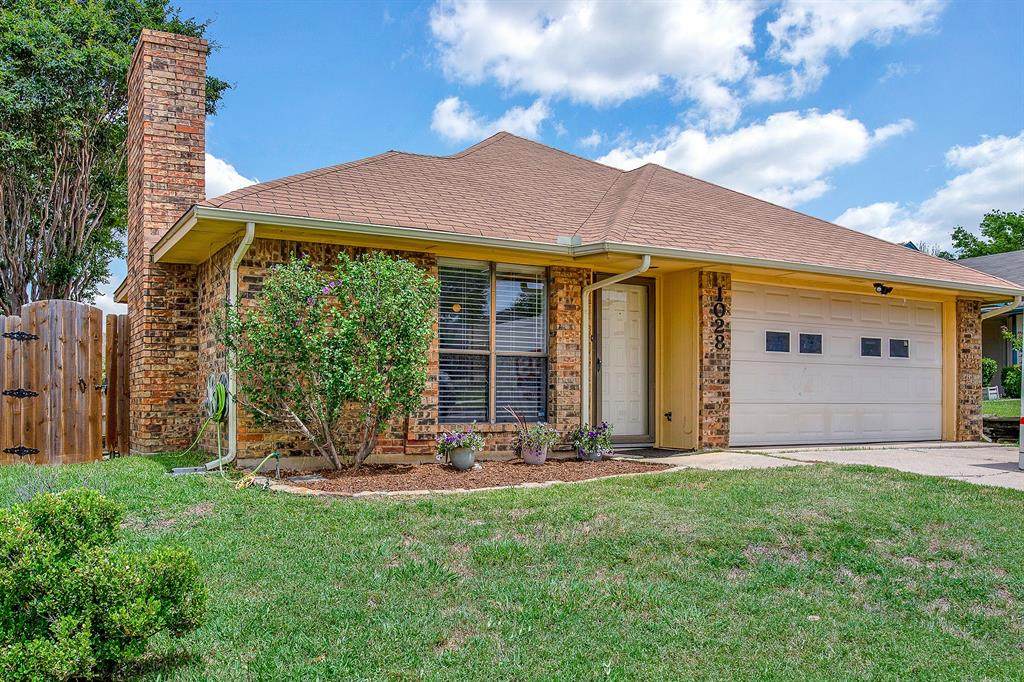1028 Willowbrook Trail - Photo 1 1028 Willowbrook Trail - Photo 1