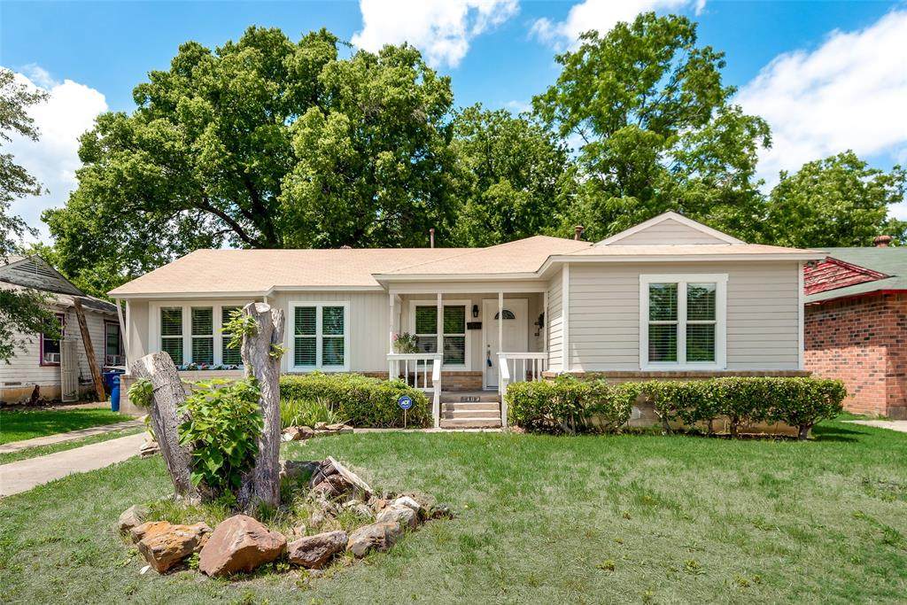 3103 50th Street - Photo 1