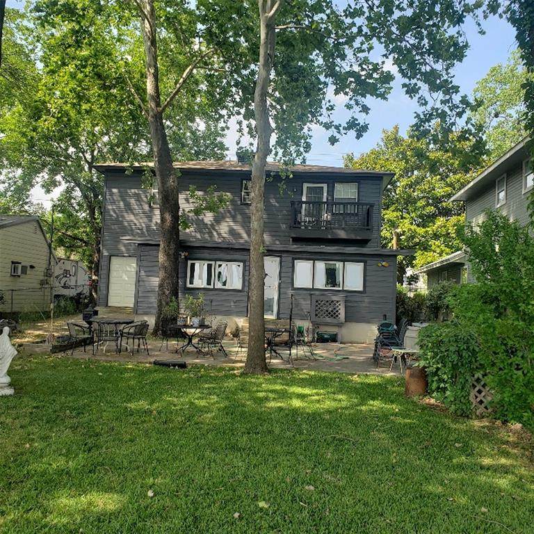 1537 Lake Drive - Photo 1