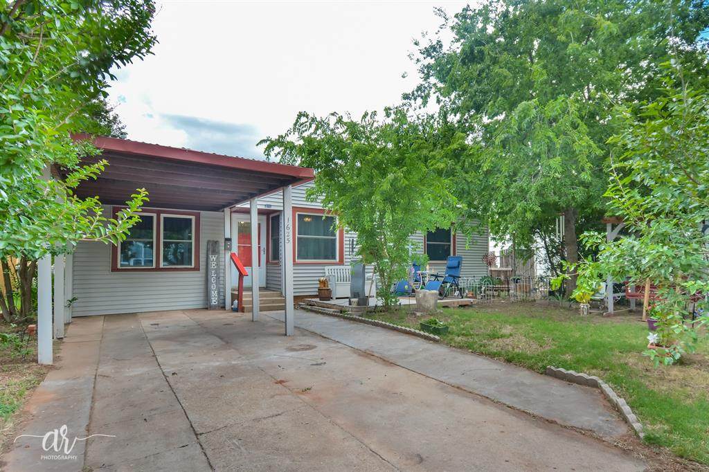1625 Burger Street - Photo 1