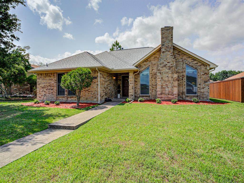 627 Willow Way - Photo 1 627 Willow Way - Photo 1
