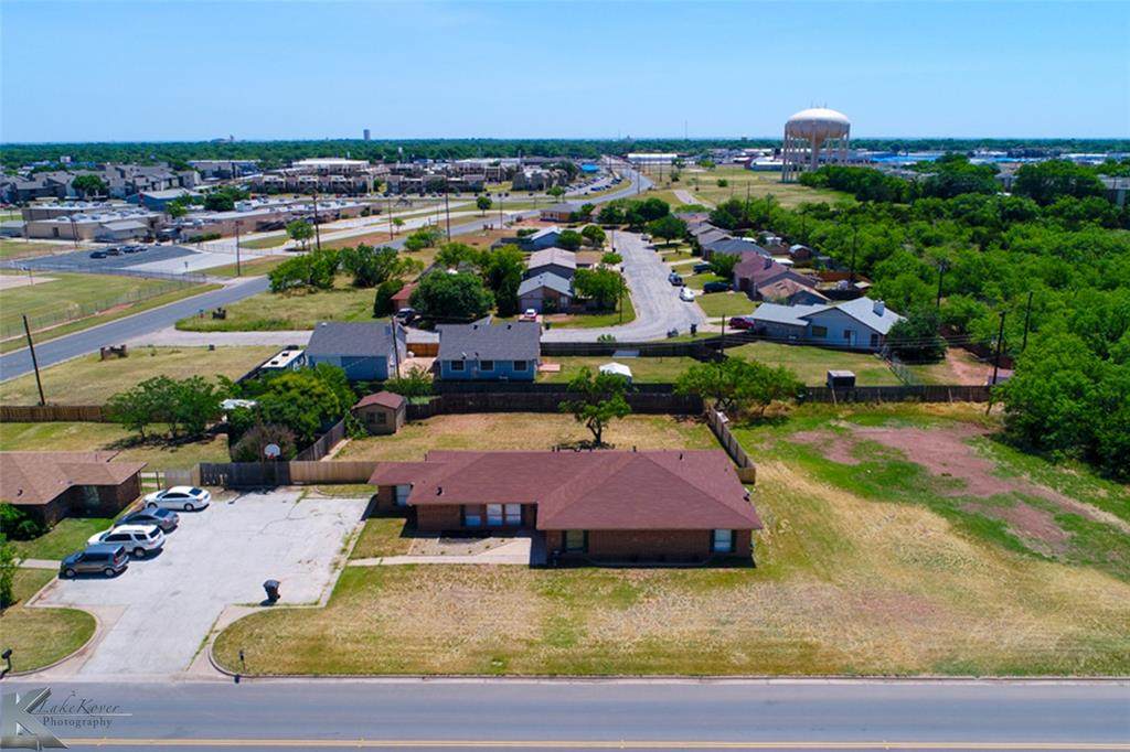 1309 Corsicana Avenue - Photo 1 1309 Corsicana Avenue - Photo 1
