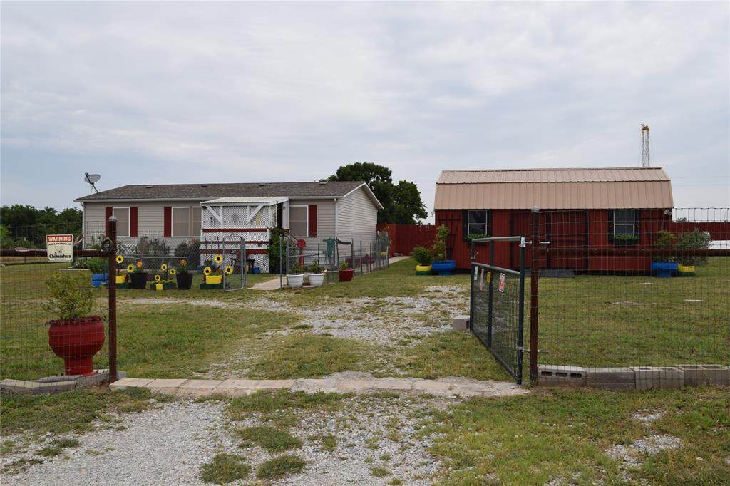 111 Cowboys Lane - Photo 1