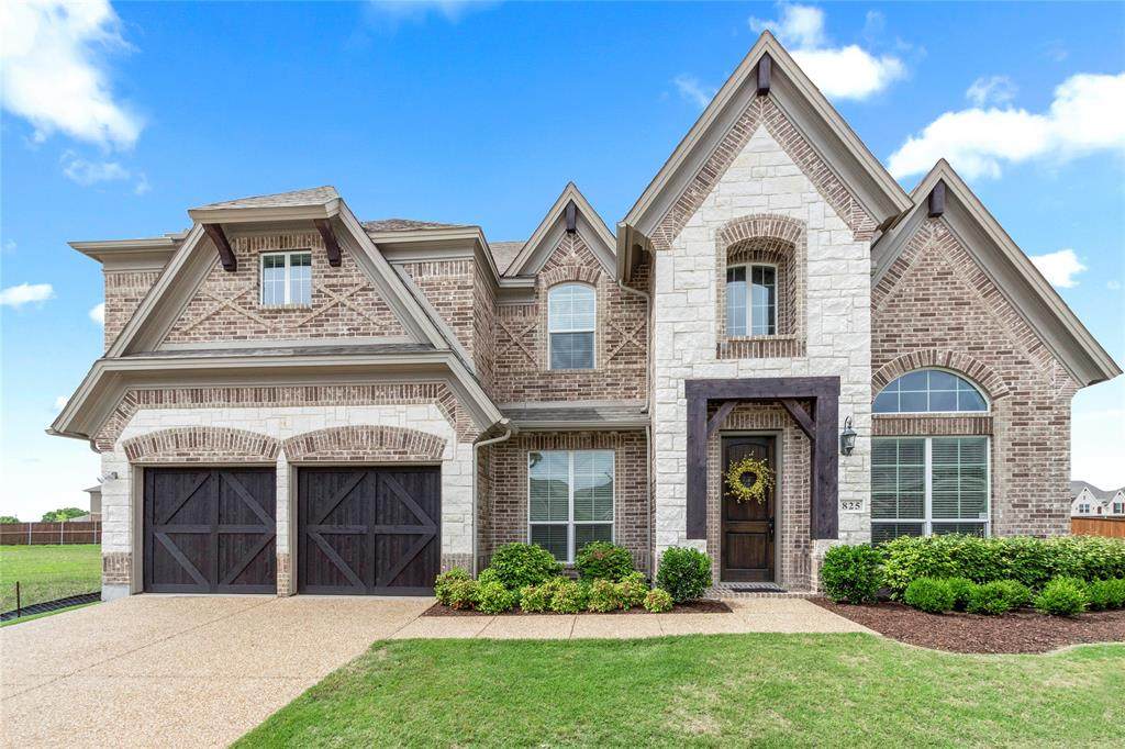 825 Marietta Lane - Photo 1
