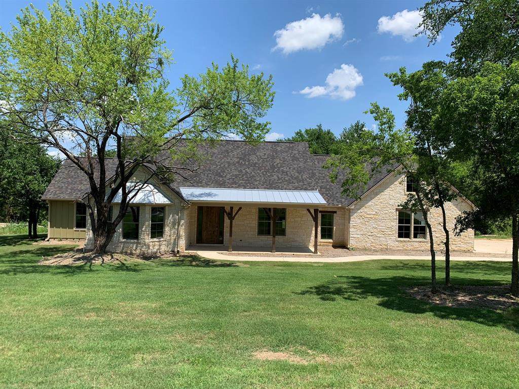 209 Ridgeview Drive - Photo 1