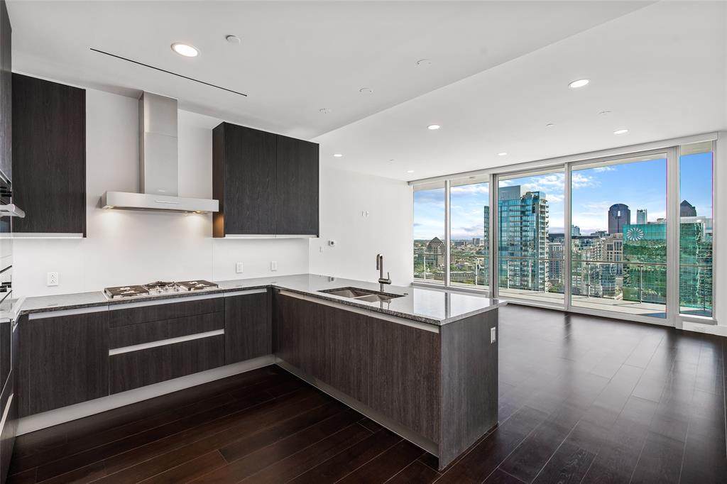 3130 Harwood Street - Photo 1