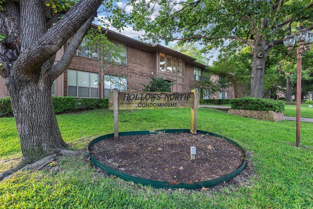 10566 High Hollows Drive - Photo 1