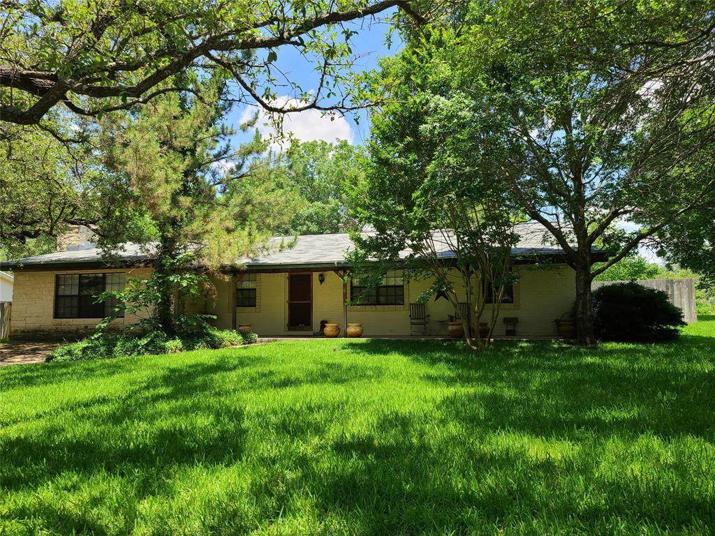 103 Mitsy Lane - Photo 1