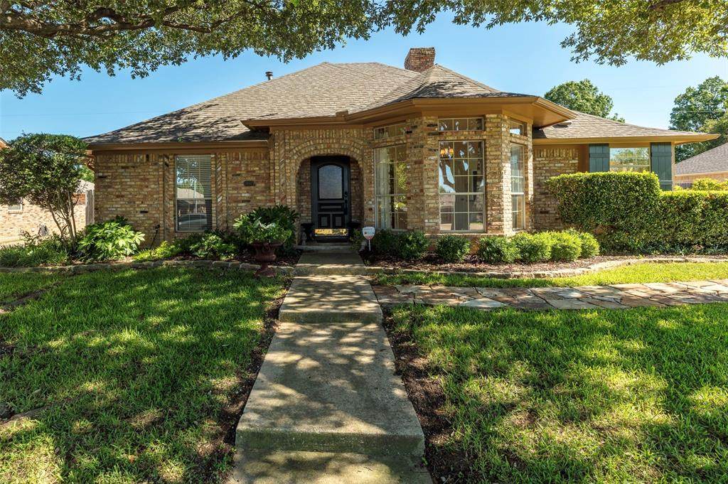 3047 Sweet Briar Street - Photo 1