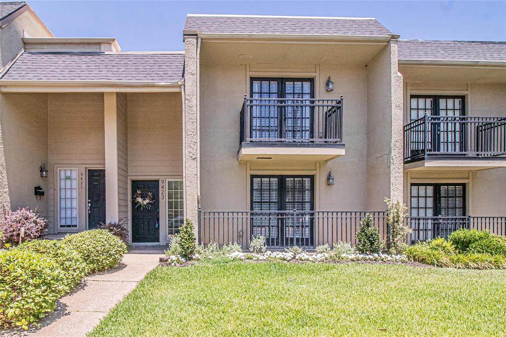 9423 Timberleaf Drive - Photo 1