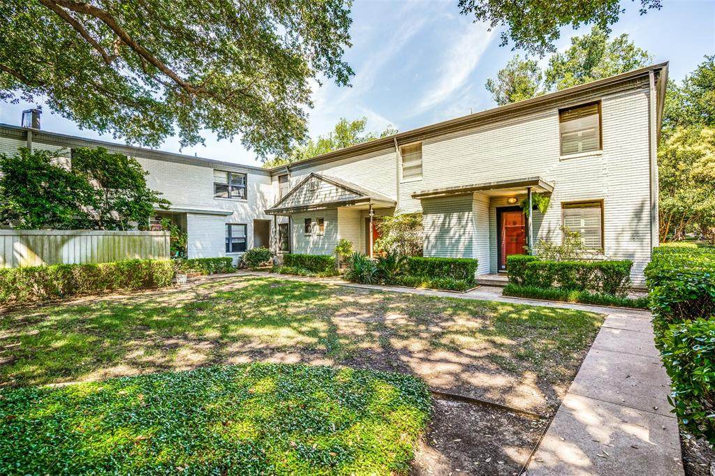 4927 Hall Street - Photo 1
