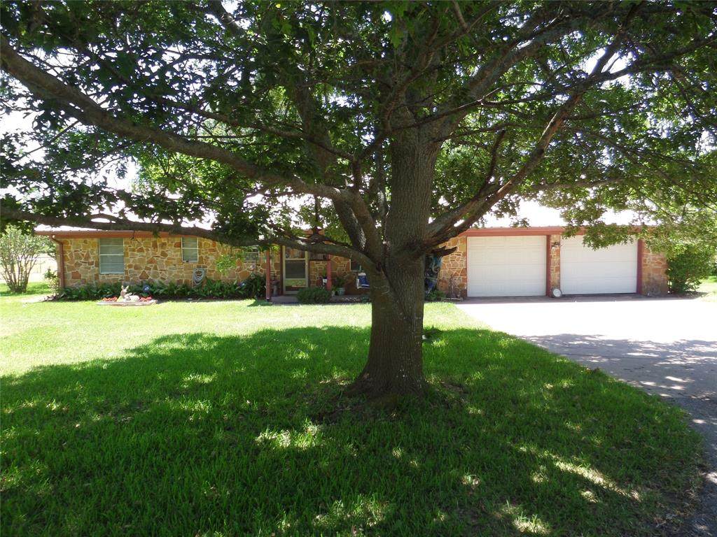421 County Road 195 - Photo 1