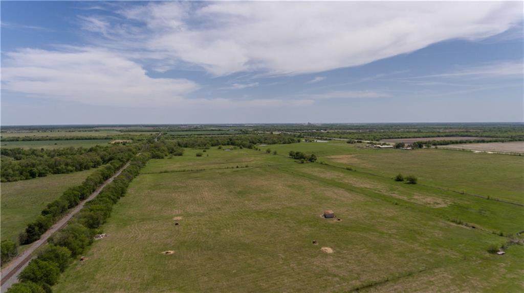 251 County Road 1065 - Photo 1