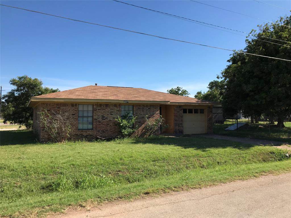 410 Custer Street - Photo 1
