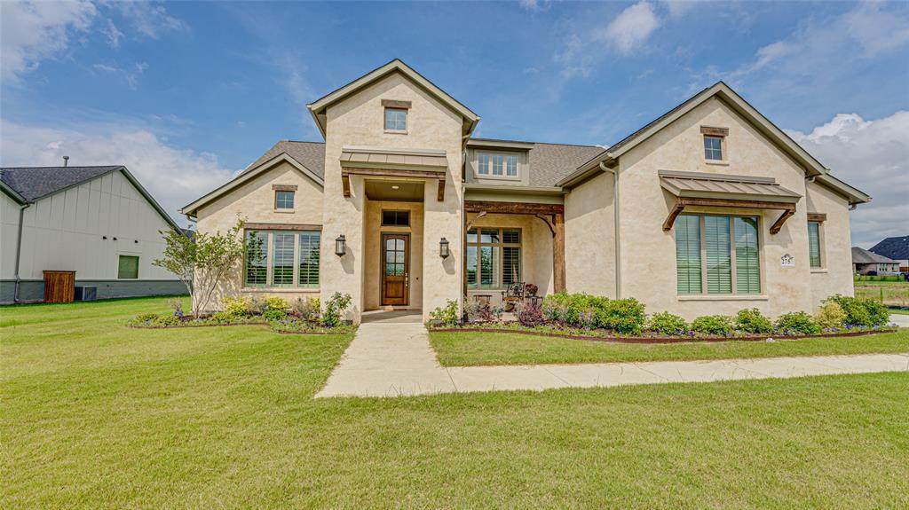 275 Aberdeen Boulevard - Photo 1