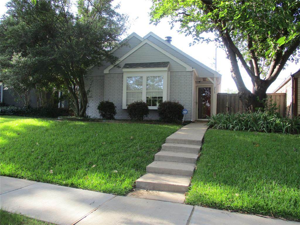 253 Teakwood Lane - Photo 1