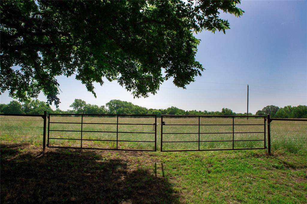 11.7AC County Road 507 - Photo 1