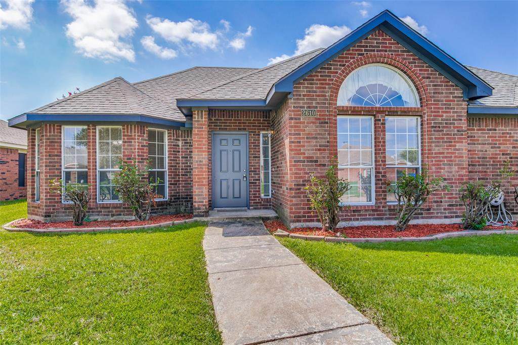 2610 Dandelion Lane - Photo 1