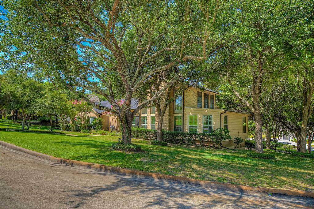 2 Bright Meadows Road - Photo 1