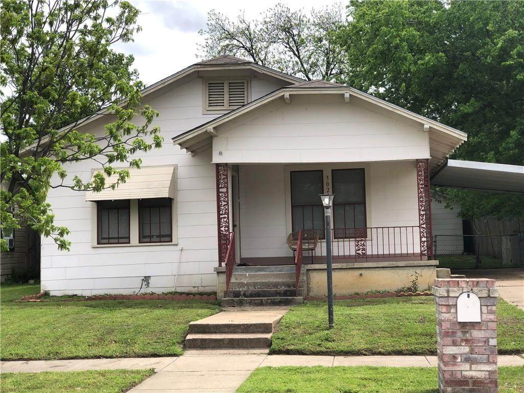 3025 James Avenue - Photo 1