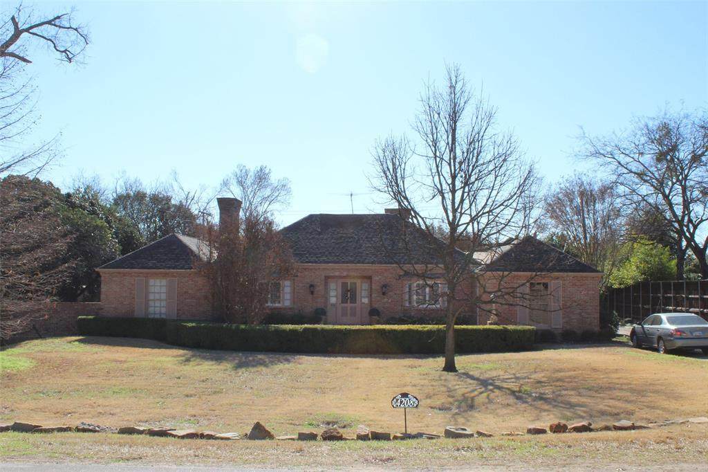 4208 Brookview Drive - Photo 1