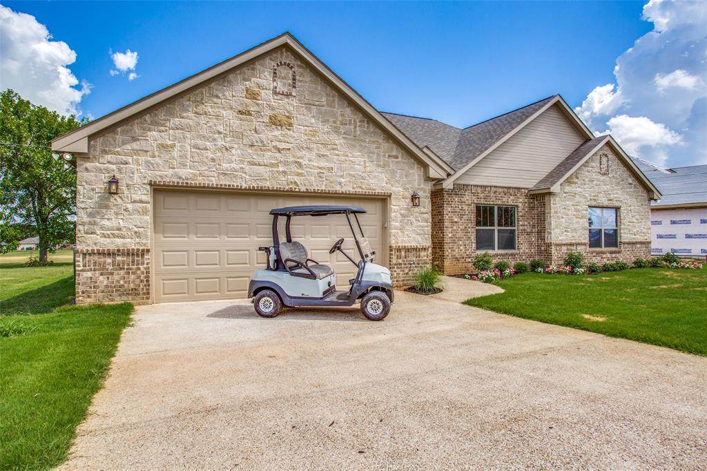 228 Half Moon Way - Photo 1