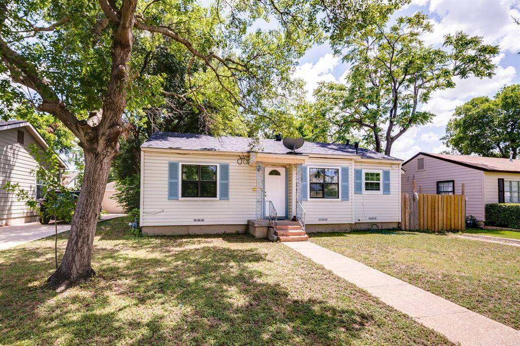 3530 La Joya Drive - Photo 1