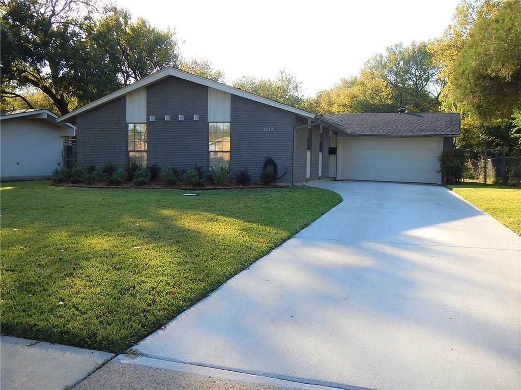 1319 Wisteria Way - Photo 1