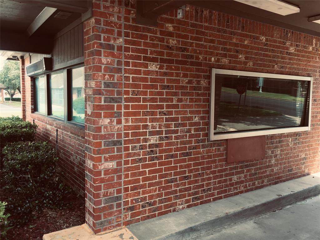 104 Westmeadow Drive - Photo 1