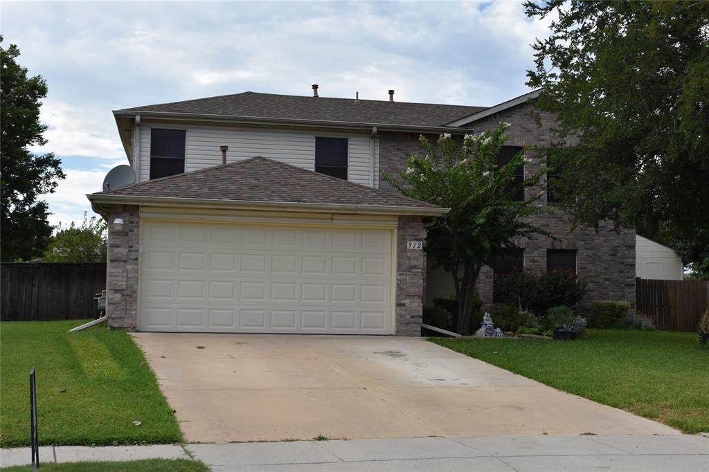 912 Hummingbird Trail - Photo 1