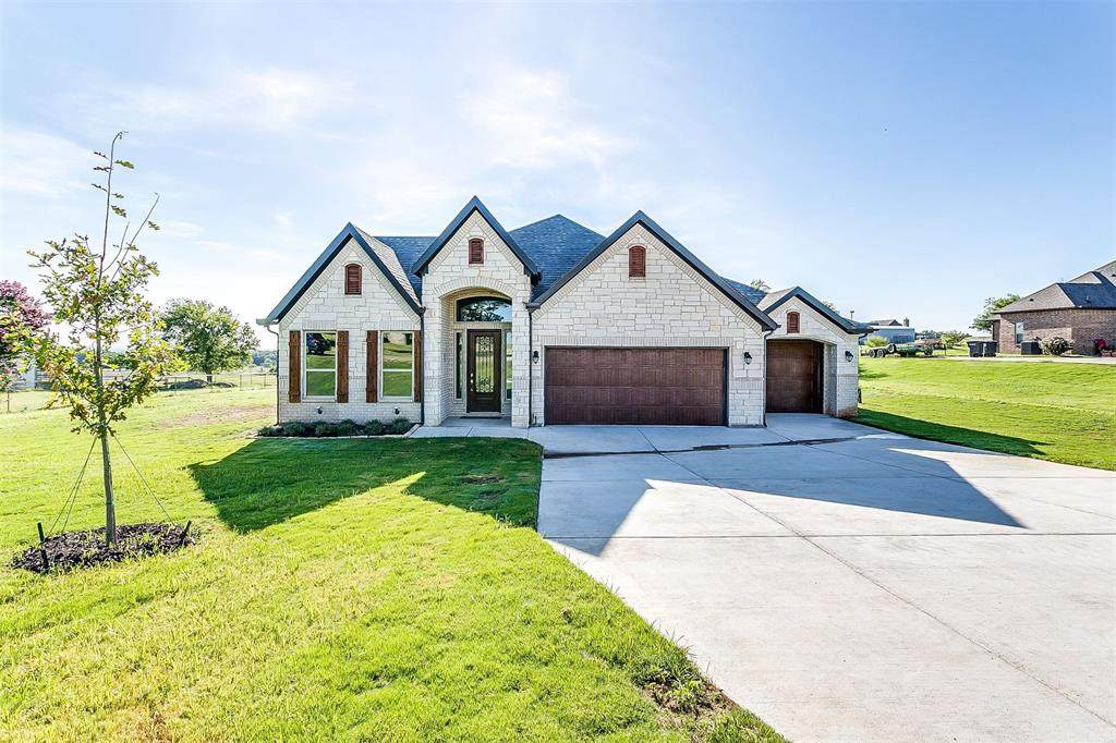 218 Jennings Lane - Photo 1