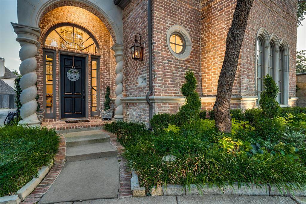 7304 Park Lake Drive - Photo 1