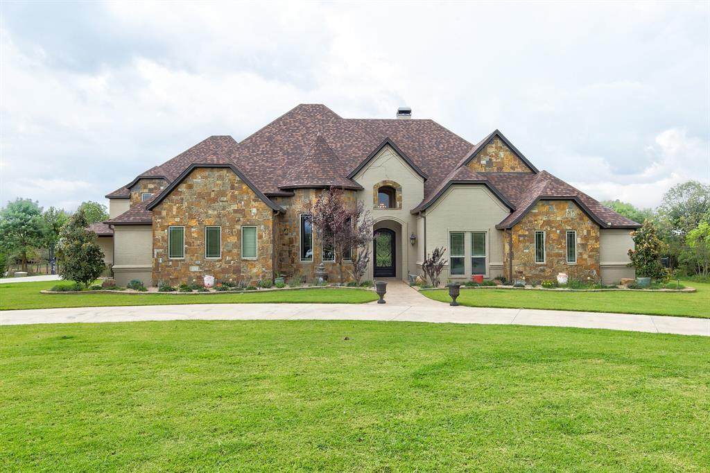 157 Tyler Court - Photo 1