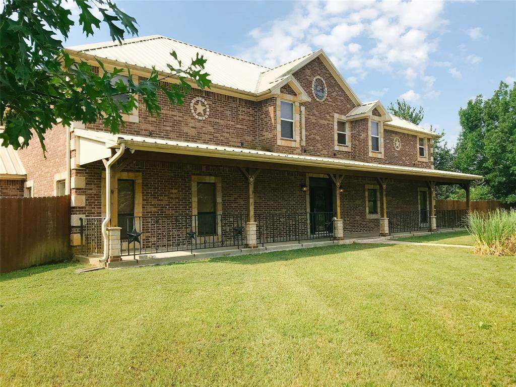 984 Rockdale Road - Photo 1