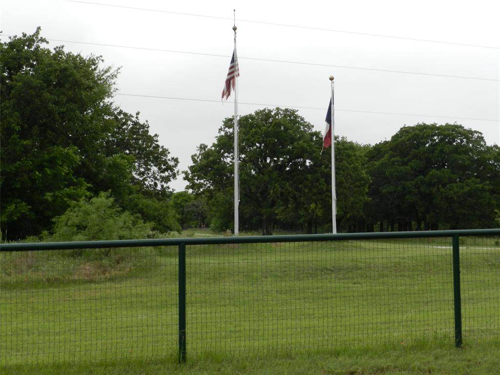 00 County Rd 3657 - Photo 1